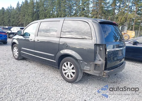 2011 Chrysler Town & Country Touring-L z USA, uszkodzony, nr VIN 2A4RR8DG2BR780699